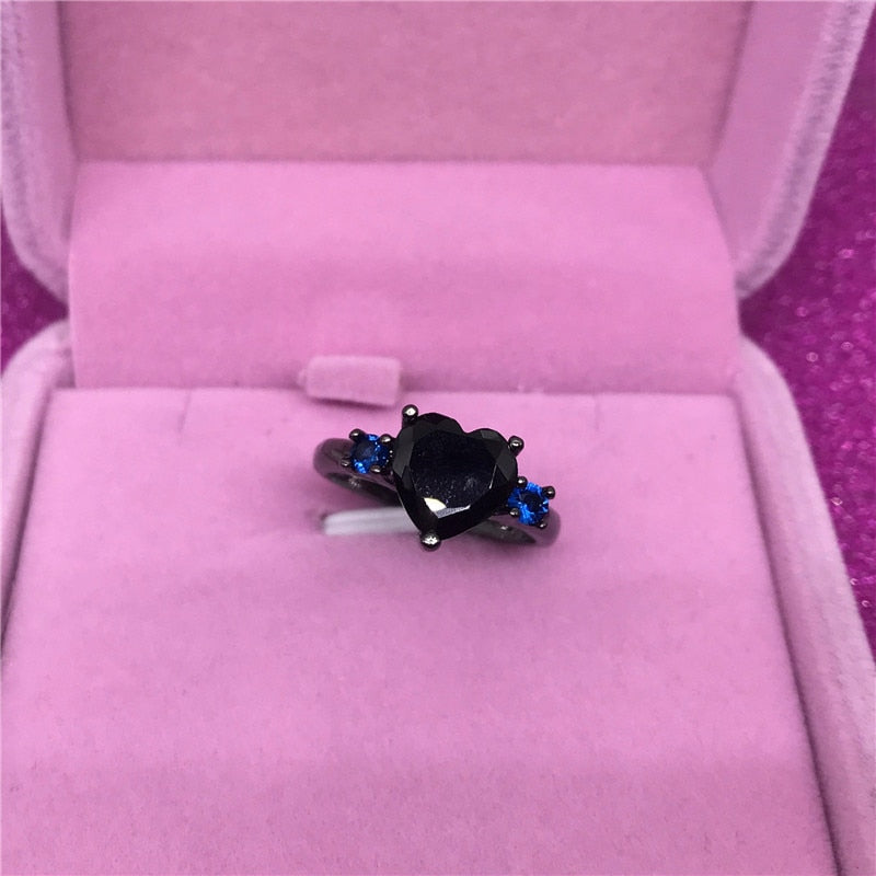 New Trendy Black Gun Color Love Heart Charm Finger Ring For Women Blue Black Crystal Wedding Ring Valentine's Day Gift