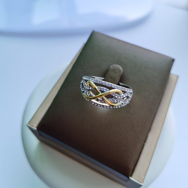 Ladies fashion micro - inlaid zircon creative closed cycle style metal ring.Multicolored ornament suits party wedding