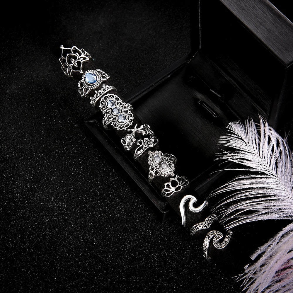 11 Pcs/set Bohemian Beach Retro Elephant Hollow Lotus Wave Gems Geometry Crystal Ring Set Women Charm Jewelry Accessories